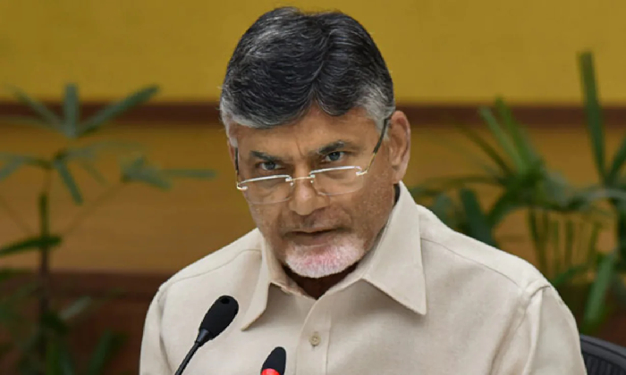 Chandrababu Gives A Befitting Reply To Mudragada, Explaining The Flashback! Chandrababu Gives A Befitting Reply To Mudragada, Explaining The Flashback!-TeluguStop.com