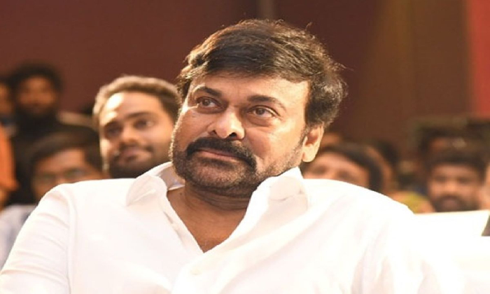  Chiranjeevi Urges Cm Jagan To Rethink On Movie Ticket Prices-TeluguStop.com