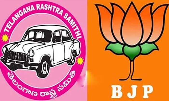  Dappulu Dharnalato Ranjuga Telangana Politics Bandi Sanjay, Bjp Party-TeluguStop.com