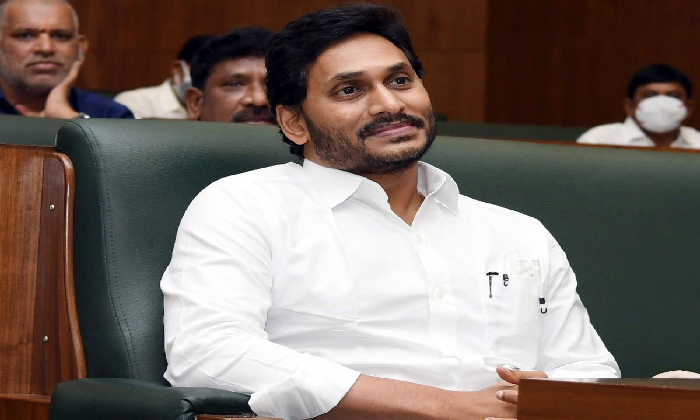  Jagan Has No Competition In This Country Over ‘diversion Politics’!-TeluguStop.com