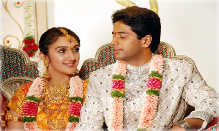 Married Telugu, Tollywood-Movie-English