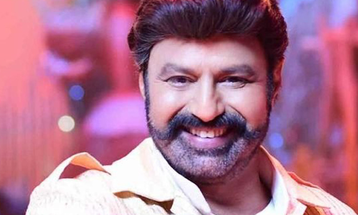  Nandamuri Balakrishna Romance With Nine Heroines, Nandamuri Balakrishna ,senior-TeluguStop.com