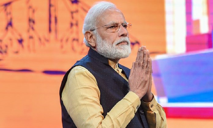  Narendra Modi Apologizes To Farmers, Repeals Three Farm Laws!!-TeluguStop.com