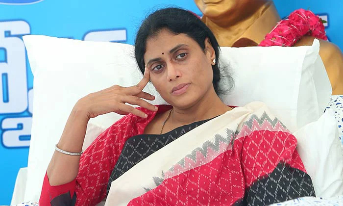  Sharmila Looming As Kcr Target Lack Of Response Details, Ysrtp Party, Ys Sharmil-TeluguStop.com