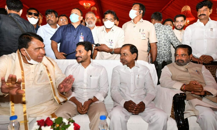  Urgent Covid Tests To Ys Jagan And Kcr?-TeluguStop.com