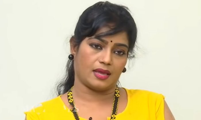  Actress Jayavani Interesting Comments About Movie Roles-అలా ఉంటే మాత్రమే సినిమా ఆఫర్లు వస్తాయి.. జయవాణి కామెంట్స్ వైరల్-Latest News - Telugu-Telugu Tollywood Photo Image-TeluguStop.com