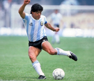  Argentina Remembers Diego Maradona A Year After His Death-TeluguStop.com