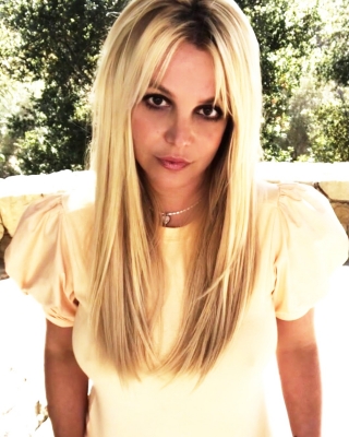  Britney Spears Speaks Out After Conservatorship Termination-TeluguStop.com