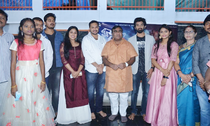  Edi Nijam Movie Launched With All The New Artists Details, Edi Nijam Movie, Laun-TeluguStop.com