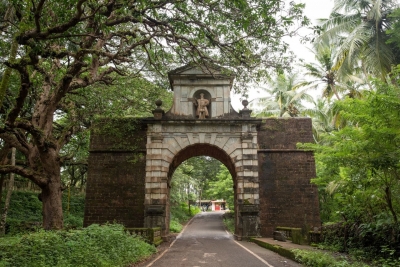  Goa: A Coconut Hut-turned-posh Villa Stirs Controversy In The Land Of Churches-TeluguStop.com