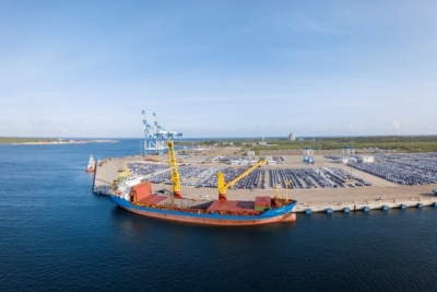  Hambantota Is The 1st Sl Port To Be Compliant With Iso Standards-TeluguStop.com