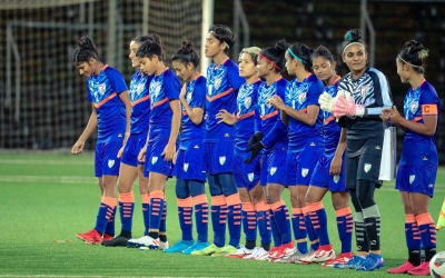  The Indian Senior Women’s Soccer Team Leaves For Brazil To Play In A 4-nat-TeluguStop.com