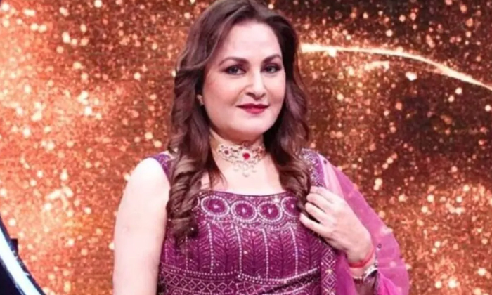  Actress Jayaprada Emotional About Hero Punith Raj Kumar , Jayaprada , Puneeth Ra-TeluguStop.com