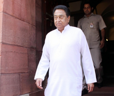  Kamal Nath Asked Women To Help Reach Villages Through Their Wing.-TeluguStop.com