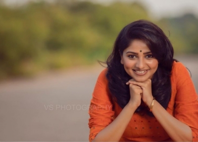  Kannada Actress Rachita Ram’s ‘first Night’ Statement Triggers-TeluguStop.com