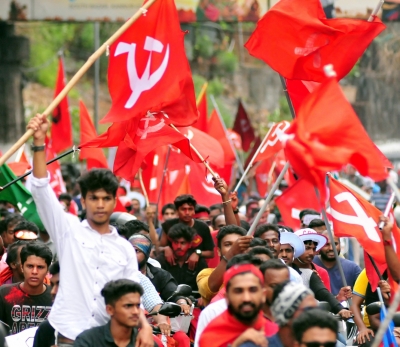  Kerala Cpi-m Leader Is Charged With Sexual Abuse Of Party Worker-TeluguStop.com