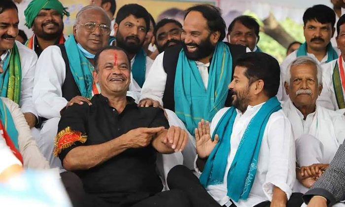  Everyone In The Congress Is A Pcc ... Komati Reddy Venkata Reddy Satire Telangan-TeluguStop.com