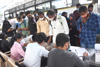  K’taka: Passengers Coming From Maha, Kerala Will Undergo The Covid Test-TeluguStop.com