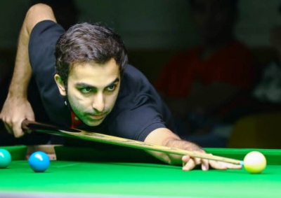  National Snooker: Advani Survives Scare; Mp Cueists Amee And Ishika Sail Into Th-TeluguStop.com