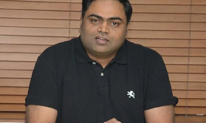  Director Vamsi Paidipally Shocking Comments About Puri Jagannath , Interesting F-TeluguStop.com