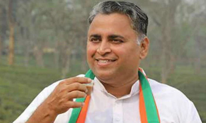  Tdp Troubled On Sunil Dhiyodhar Issue About Tdp Bjp Aliance Sunil Dhiyodhar, Ap,-TeluguStop.com