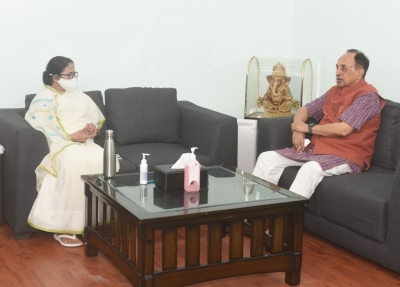  Mamata Banerjee Meets Subramanian Swamy, And They Dismiss Rumours About Joining-TeluguStop.com