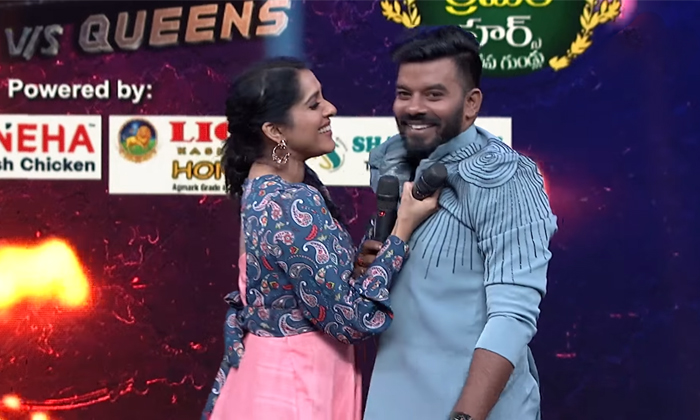  Sudheer Rashmi Romantic Momets Goes Viral In Social Media Details, Sudigali Sudh-TeluguStop.com