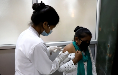  Covid Vaccinations Surpass 16 Crore Mark In Up-TeluguStop.com