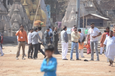  Varanasi To Celebrate For A Month After Opening Of Kashi Vishwanath Temple-TeluguStop.com