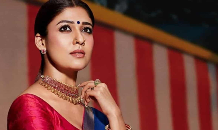  Tollywood Hero Craze For Nayanthara, Nayanthara,tollywood Hero, Nayanthara Birth-TeluguStop.com