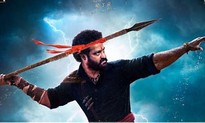  Jr Ntr Goes Shirtless As Komaram Bheem In This Fierce And Powerful New Poster Fr-TeluguStop.com