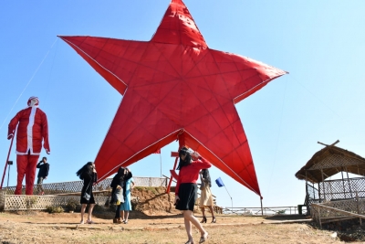  Assam Rifles Erects The Largest Christmas Star In Mizoram, Ne-TeluguStop.com