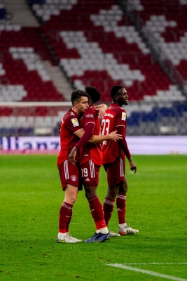  Bayern Defeats Mainz With 2-1 Victory To Increase Lead At Bundesliga Table-TeluguStop.com