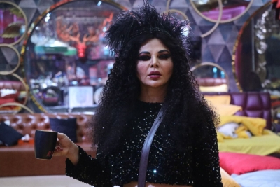  Rakhi Sawant, ‘bigg Boss 15’: A Heated Argument Breaks Out With Her Husb-TeluguStop.com