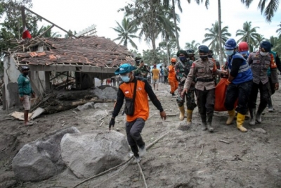  22 People Have Died As A Result Of An Indonesian Volcano Eruption.-TeluguStop.com