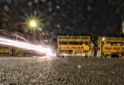 Delhi To Re-impose Night Curfew Amid Rising Covid Cases Delhi To Re-impose Night Curfew Amid Rising Covid Cases-TeluguStop.com