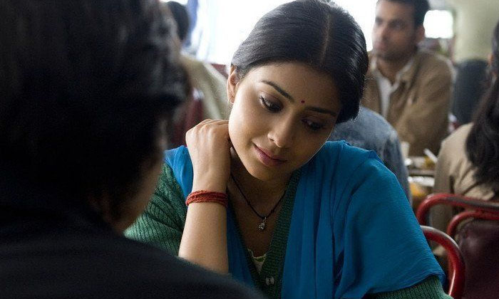  Do You Know About The Indo Canadian Film Heroine Shriya Actin-హీరోయిన్ శ్రియ నటించిన ఇండో కెనడియన్ చిత్రం ఏదో తెలుసా-Latest News - Telugu-Telugu Tollywood Photo Image-TeluguStop.com