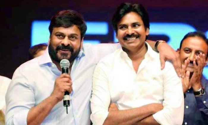  I Went Chiranjeevi And Said Im Big Fan Of Pawan Kalyan And Chiranjeevi Reaction-TeluguStop.com