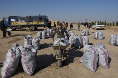  Un: Humanitarians Provide Winterization Aid To Afghanistan-TeluguStop.com