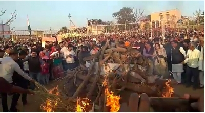 Iaf Helicopter Crash: Last Rites Of The Squadron Leader In R’than Iaf Helicopter Crash: Last Rites Of The Squadron Leader In R’than-TeluguStop.com