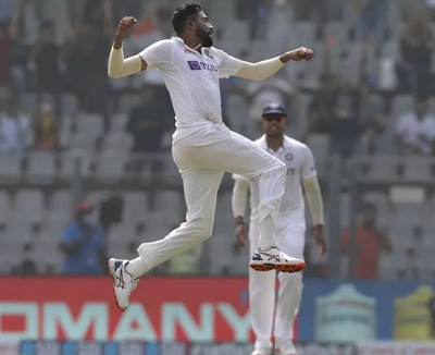  Ind Vs Nz, 2nd Test: I Tried To Bowl To The Stumps And Be Consistent, Says Siraj-TeluguStop.com