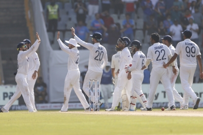  Ind Vs Nz, 2nd Test: India 69/0 In Second Innings At Stumps, Lead By 332 Runs-TeluguStop.com