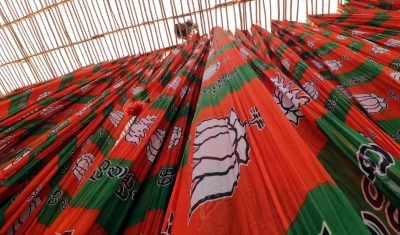  K’taka Legislative Council Results Poll: Bjp Leads With 12, Cong 11 Seat-TeluguStop.com