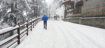  Kufri And Narkanda In Himachal Enjoy The First Snowfall Of The Season-TeluguStop.com