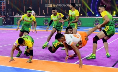  Pkl 8: Patna Pirates Beat Puneri Paltan 38-26-TeluguStop.com