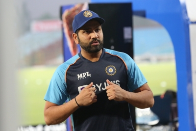  When You Are Playing For India, Pressure Will Never Be Absent: Rohit Sharma-TeluguStop.com