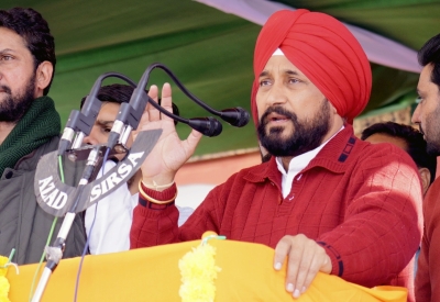  Punjab Cm Leads A Cavalcade With 58 News One’s, Drives Bus-TeluguStop.com