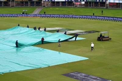  Sa V Ind 1st Test: After Persistent Rain Delayed The Start Of Day Two, Early Lun-TeluguStop.com