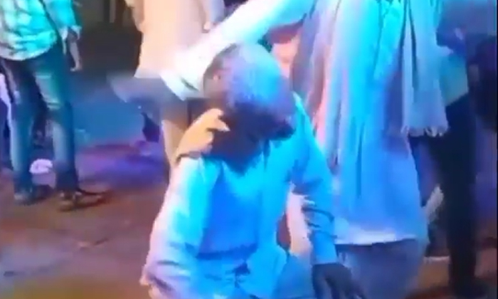  Old Man Dance On Saat Samundar Paar Song Video Goes Viral On Social Media, Old M-TeluguStop.com