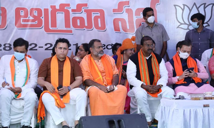  Payyavala Keshav Made Harsh Remarks On Bjp Prajagraha Sabha, Prajagraha Sabha ,-TeluguStop.com